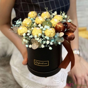rocher_in_box_